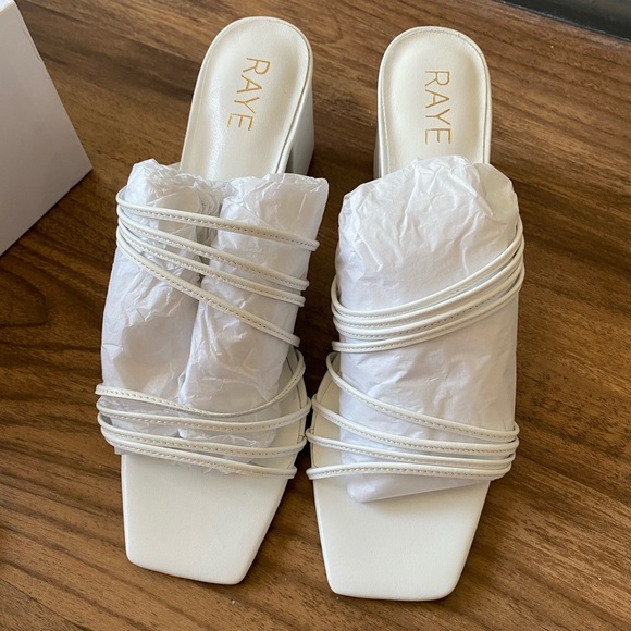 Raye Helix Sandal - Picture 4 of 5